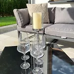 Hahnenkamm Luxury Ski-in Ski-out With Spa, Parking & Fireplace Apartment Kitzbuhel