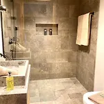 Apartment Hahnenkamm Luxury Ski-in Ski-out With Spa, Parking & Fireplace *