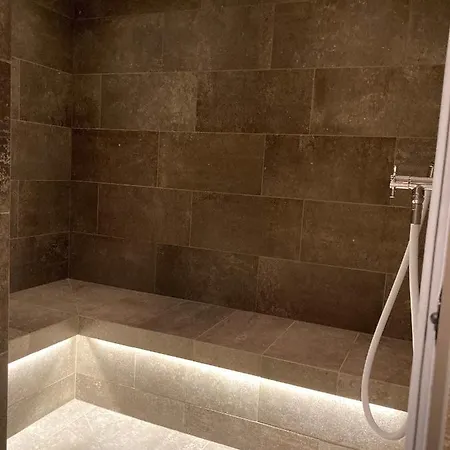 아파트 Hahnenkamm Suite Deluxe 키츠부헬