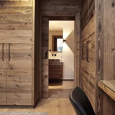 Hahnenkamm Ski-in Ski-out Direkt An Der Hahnenkammbahn * Kitzbuhel