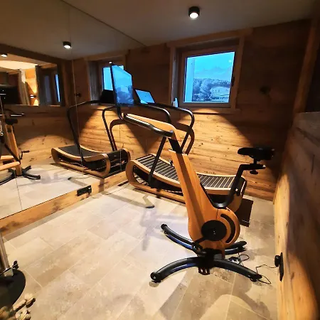 Hahnenkamm Deluxe كيتزبوهيل