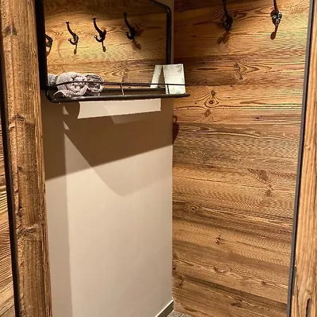 Hahnenkamm Suite Deluxe 아파트