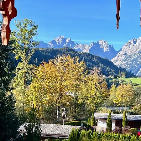 아파트 Hahnenkamm Suite Deluxe 키츠부헬