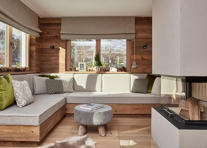 Hahnenkamm Luxury Ski-in Ski-out With Spa, Parking & Fireplace Apartment Kitzbuhel