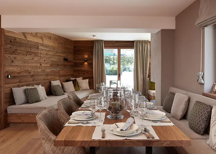 Apartament Hahnenkamm Luxury Ski-in Ski-out With Spa, Parking & Fireplace Kitzbühel