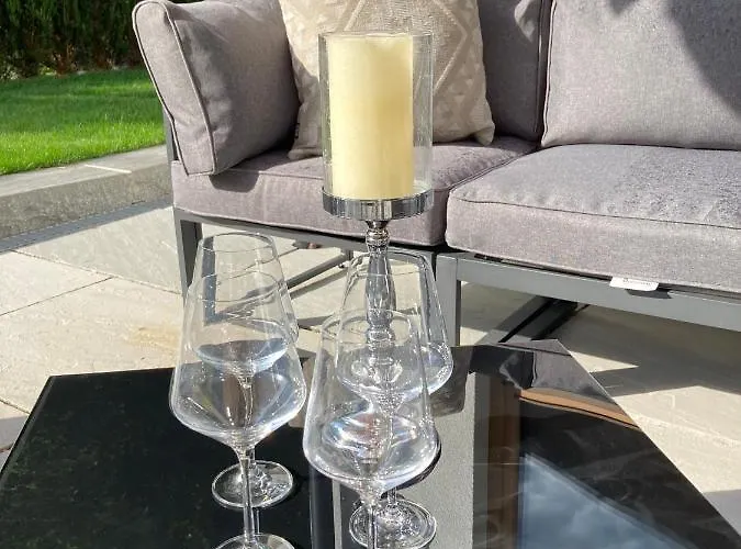 Hahnenkamm Luxury Ski-in Ski-out With Spa, Parking & Fireplace Apartment Kitzbuhel