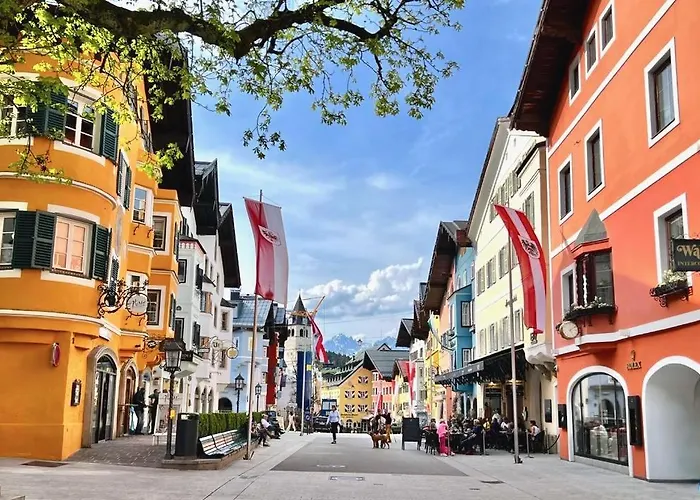 Hahnenkamm Luxury Ski-in Ski-out With Spa, Parking & Fireplace Kitzbuhel