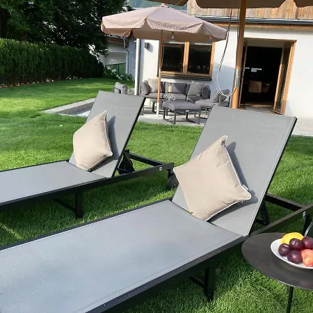 Apartament Hahnenkamm Ski-in Ski-out Direkt An Der Hahnenkammbahn Kitzbühel